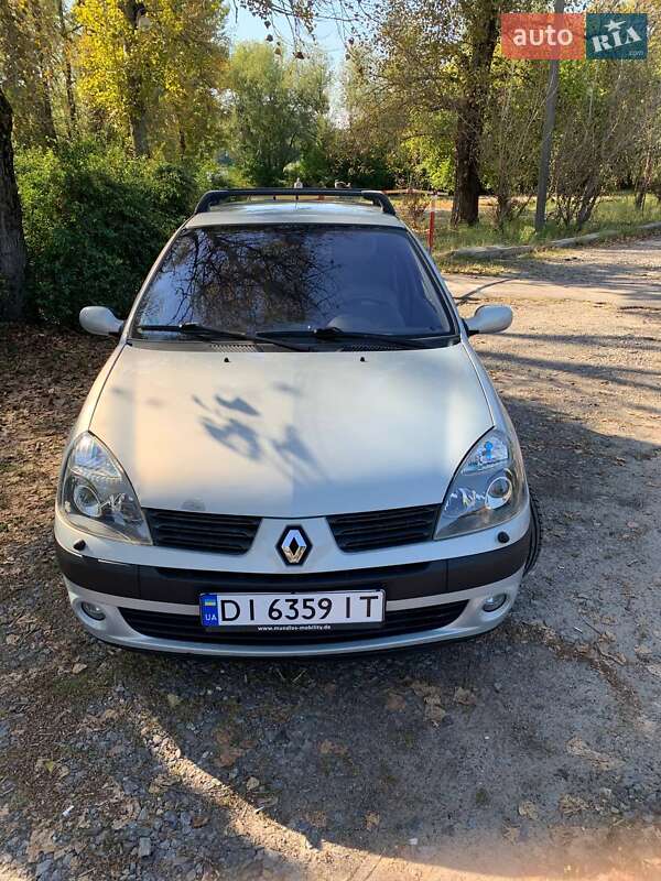 Хэтчбек Renault Clio 2004 в Киеве фото 3 Хэтчбек Renault Clio 2004 в Киеве