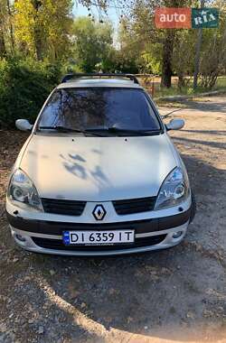 Хэтчбек Renault Clio 2004 в 