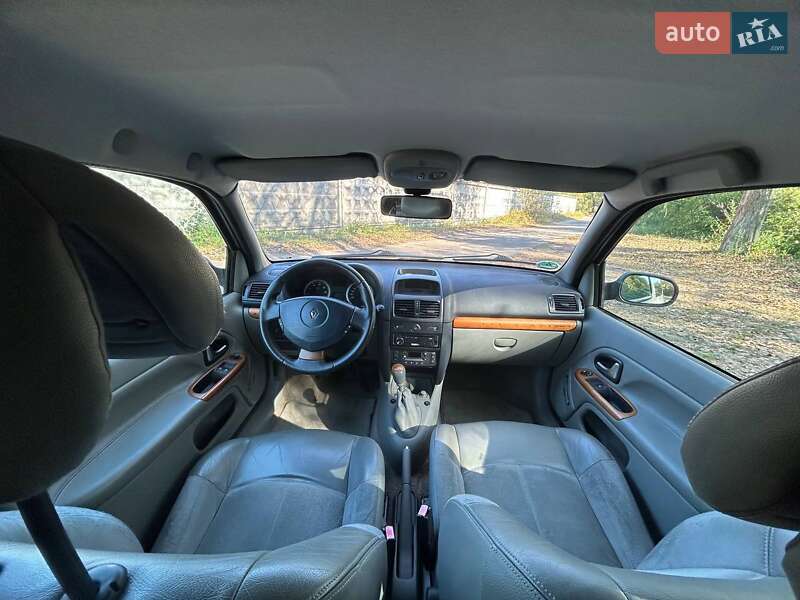 Хэтчбек Renault Clio 2004 в Киеве фото 24 Хэтчбек Renault Clio 2004 в Киеве