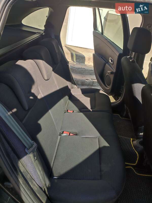 Универсал Renault Clio 2008 в Днепре