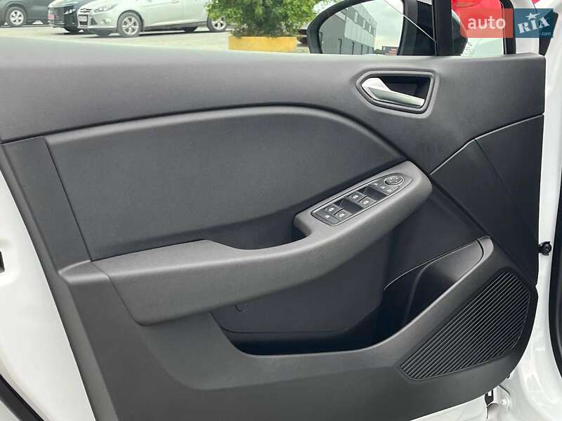 Хетчбек Renault Clio 2024 в Львові