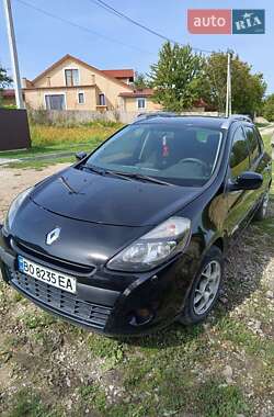 Хэтчбек Renault Clio 2012 в 
