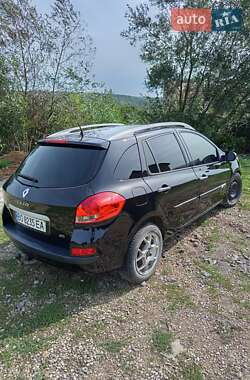 Хэтчбек Renault Clio 2012 в 