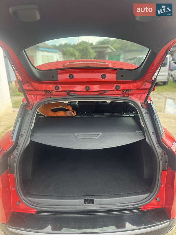 Универсал Renault Clio 2014 в Новояворовске