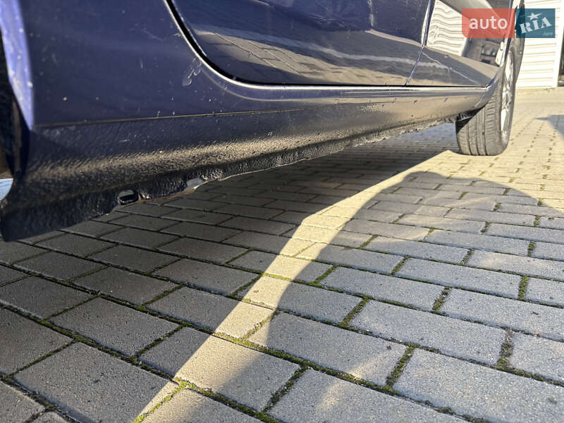 Хэтчбек Renault Clio 2003 в Львове