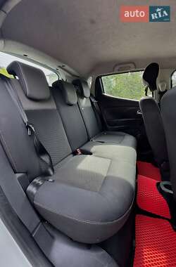 Хетчбек Renault Clio 2016 в 