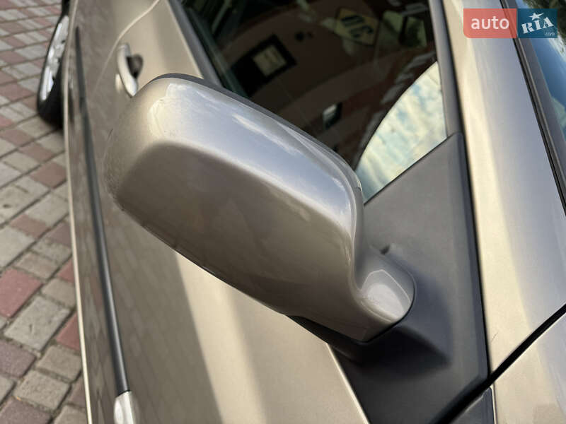 Хетчбек Renault Clio 2008 в Рівному