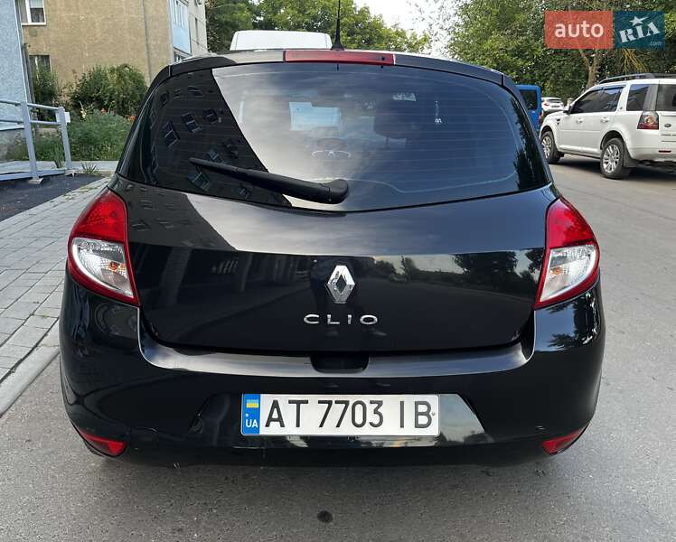 Хэтчбек Renault Clio 2011 в Коломые фото 4 Хэтчбек Renault Clio 2011 в Коломые