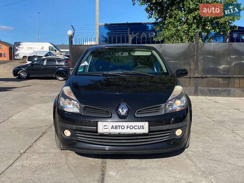 Хэтчбек Renault Clio 2007 в Киеве