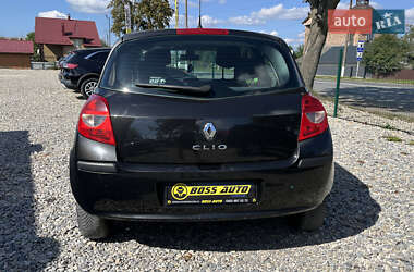 Хэтчбек Renault Clio 2008 в 