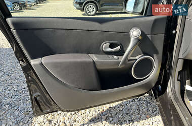 Хэтчбек Renault Clio 2008 в 