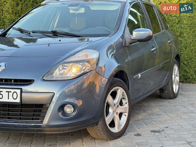 Универсал Renault Clio 2009 в Самборе