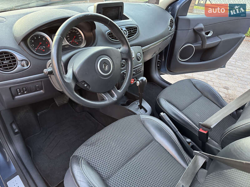 Универсал Renault Clio 2009 в Самборе