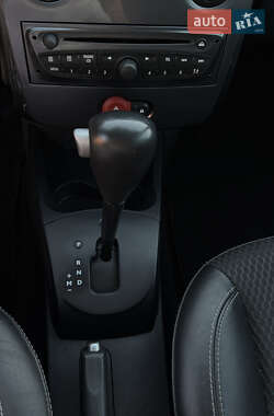 Универсал Renault Clio 2009 в 