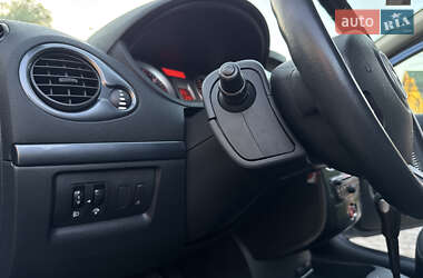 Универсал Renault Clio 2009 в 