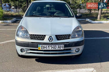 Хэтчбек Renault Clio 2003 в Одессе