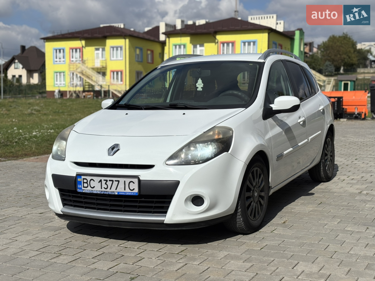 2011 Renault Clio - мініатюра 19