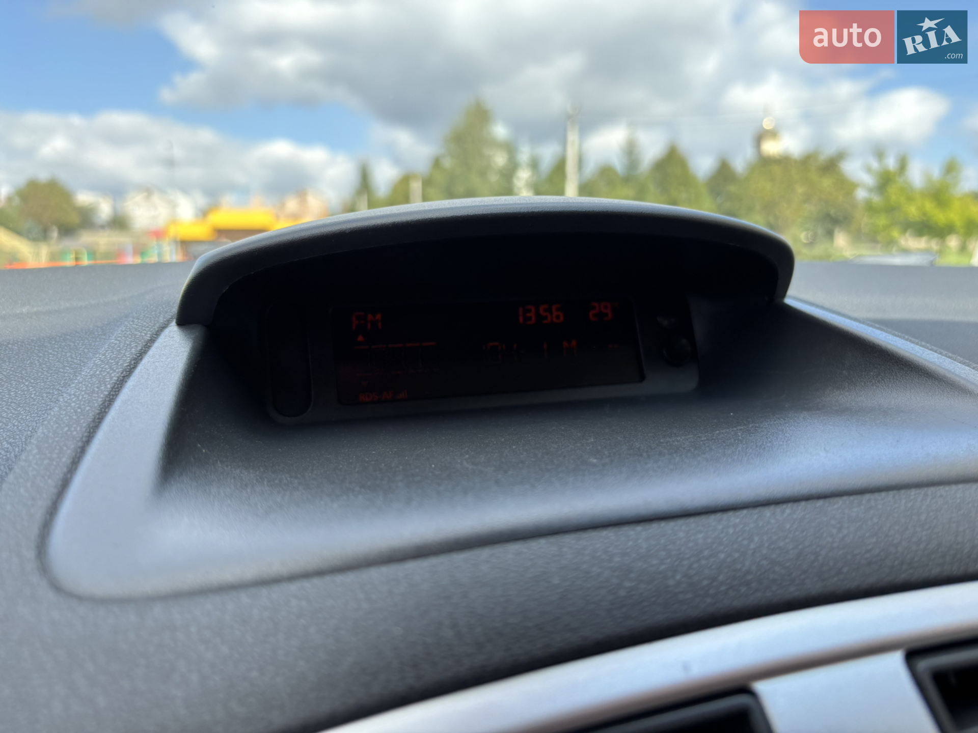 2012 Renault Clio - мініатюра 21