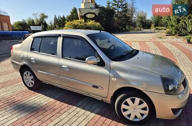 Седан Renault Clio 2006 в 