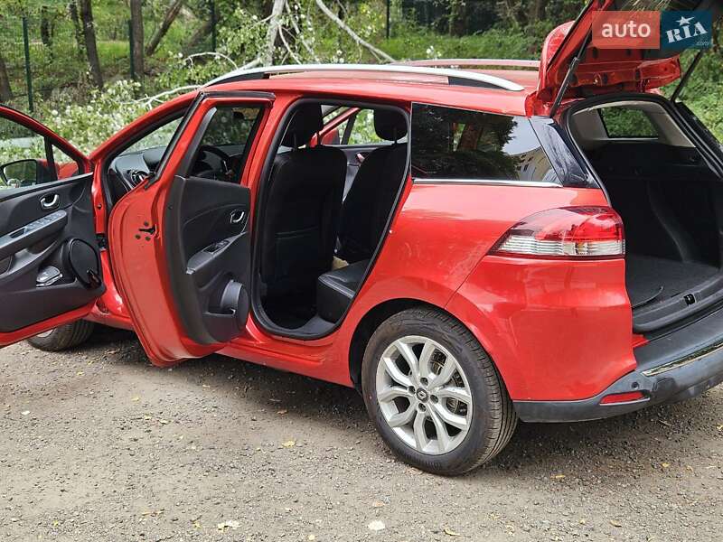 Универсал Renault Clio 2018 в Киеве