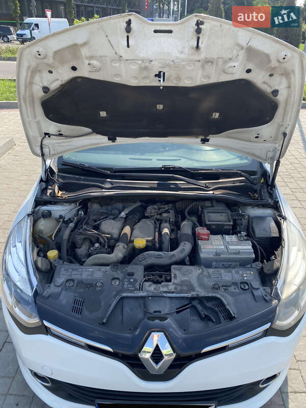 Универсал Renault Clio 2015 в Ивано-Франковске