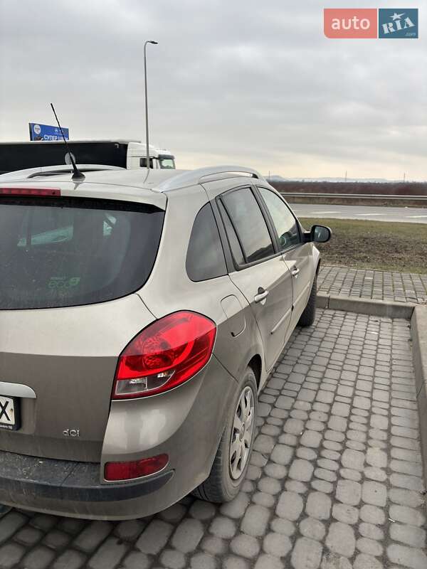 Универсал Renault Clio 2012 в Львове