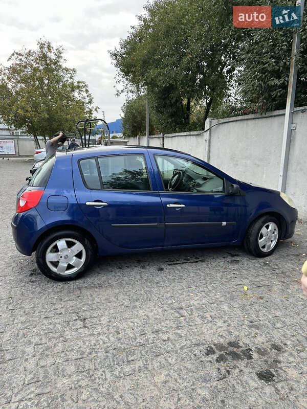 Хэтчбек Renault Clio 2008 в Полтаве