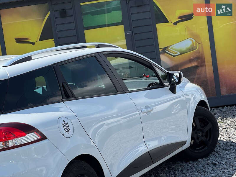 Универсал Renault Clio 2015 в Стрые