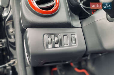 Хетчбек Renault Clio 2014 в 