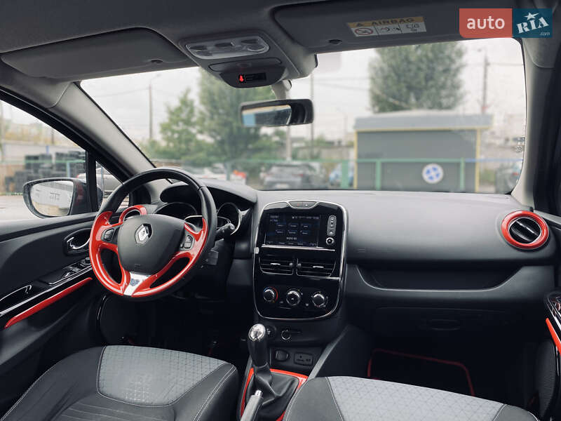 Хэтчбек Renault Clio 2014 в Киеве