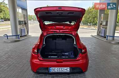 Хетчбек Renault Clio 2016 в 