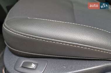 Хэтчбек Renault Clio 2012 в 