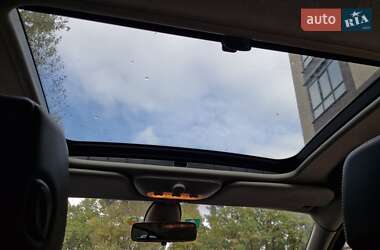 Хэтчбек Renault Clio 2012 в 