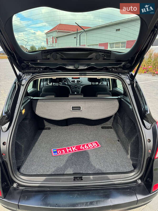 Универсал Renault Clio 2010 в Луцке