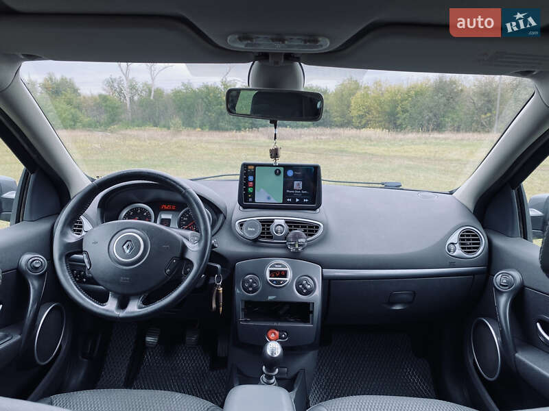 Универсал Renault Clio 2010 в Борисполе