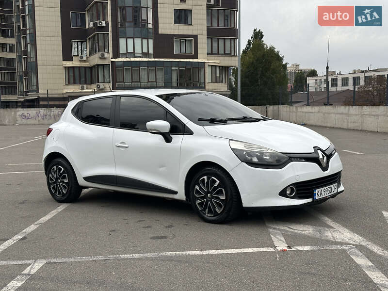 Хэтчбек Renault Clio 2015 в Киеве