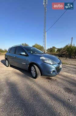Универсал Renault Clio 2010 в 