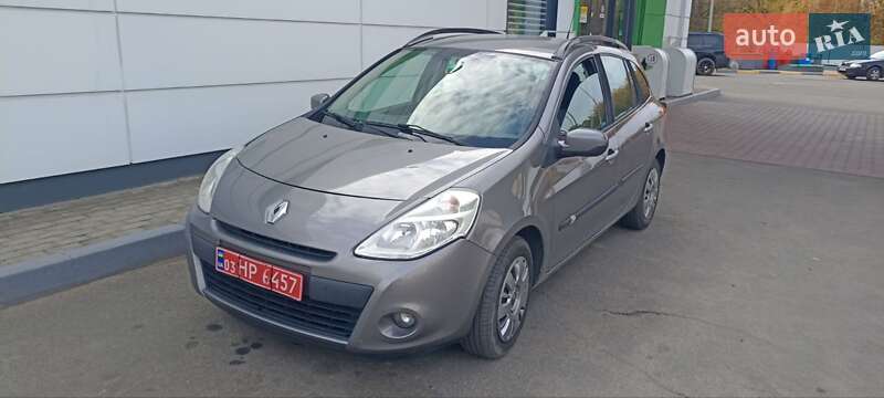 Универсал Renault Clio 2010 в 