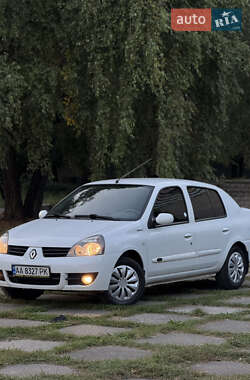 Седан Renault Clio 2008 в Киеве