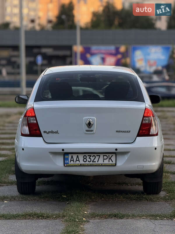 Седан Renault Clio 2008 в Киеве фото 5 Седан Renault Clio 2008 в Киеве