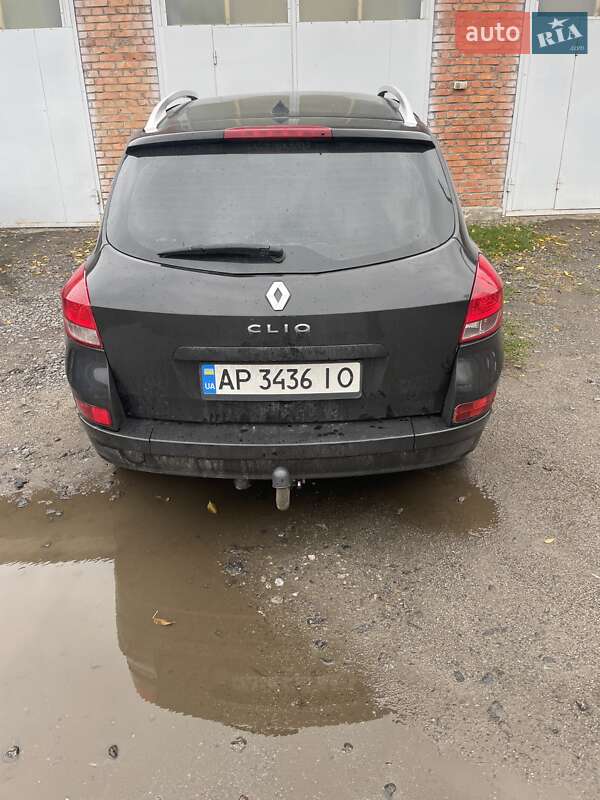 Хэтчбек Renault Clio 2009 в Гайсине