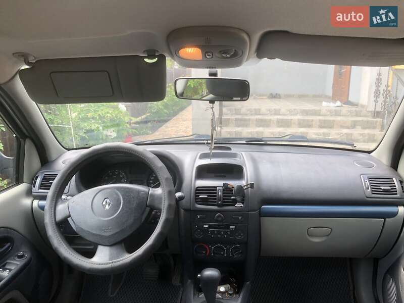 Хэтчбек Renault Clio 2005 в Киеве