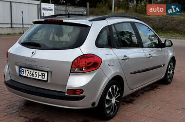 Универсал Renault Clio 2009 в 