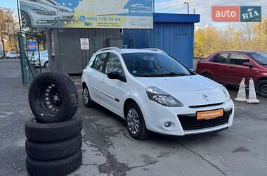 Универсал Renault Clio 2011 в Сумах