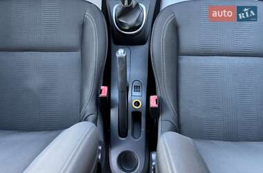 Універсал Renault Clio 2011 в 