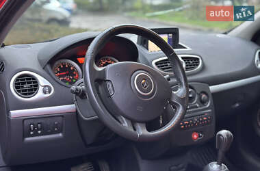 Седан Renault Clio 2010 в 