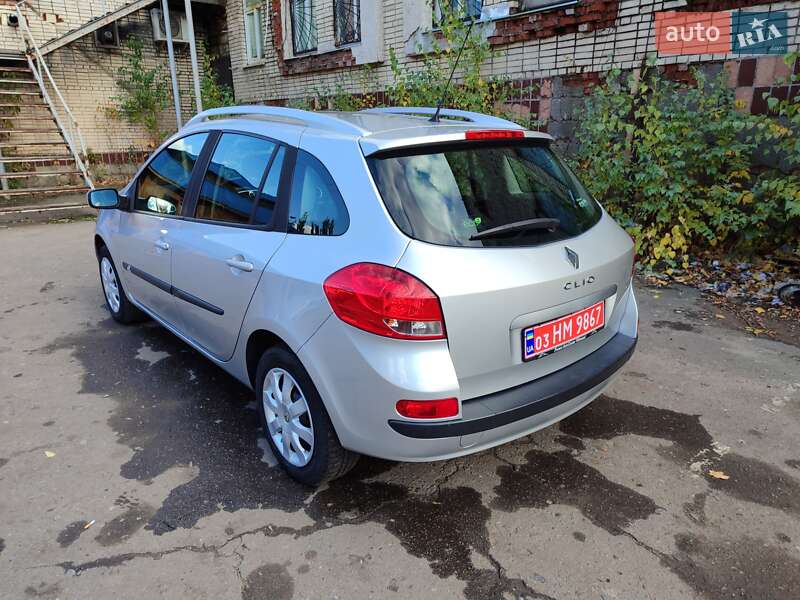 Универсал Renault Clio 2007 в Славянске