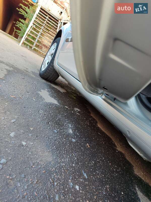 Универсал Renault Clio 2007 в Славянске