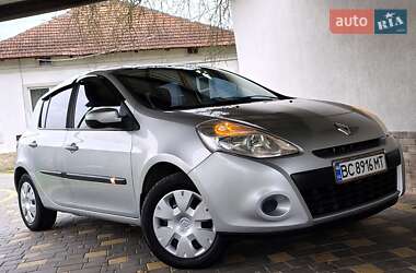 Хетчбек Renault Clio 2010 в 