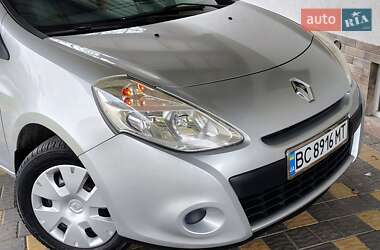 Хетчбек Renault Clio 2010 в 
